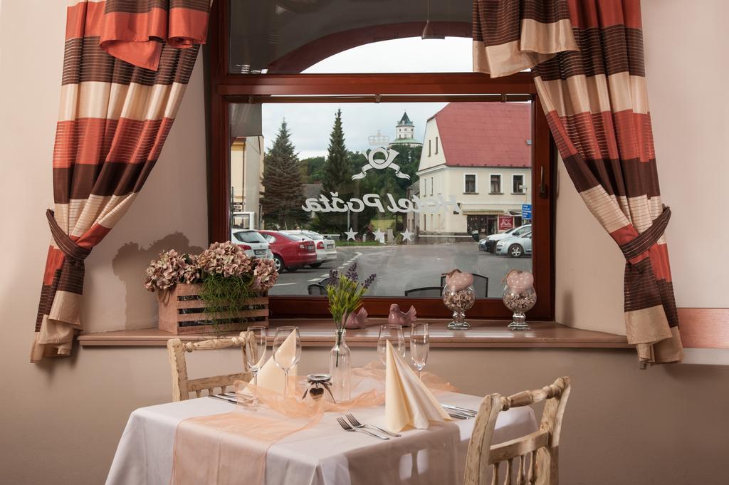 Hotel Posta Sobotka Exterior photo