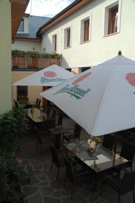 Hotel Posta Sobotka Exterior photo